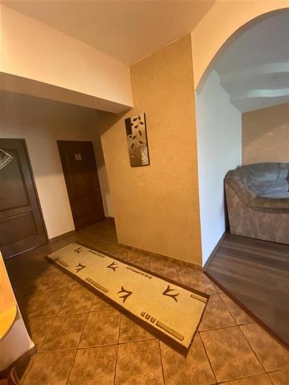Apartament cu 3 camere decomandat, mobilat în Păcurari