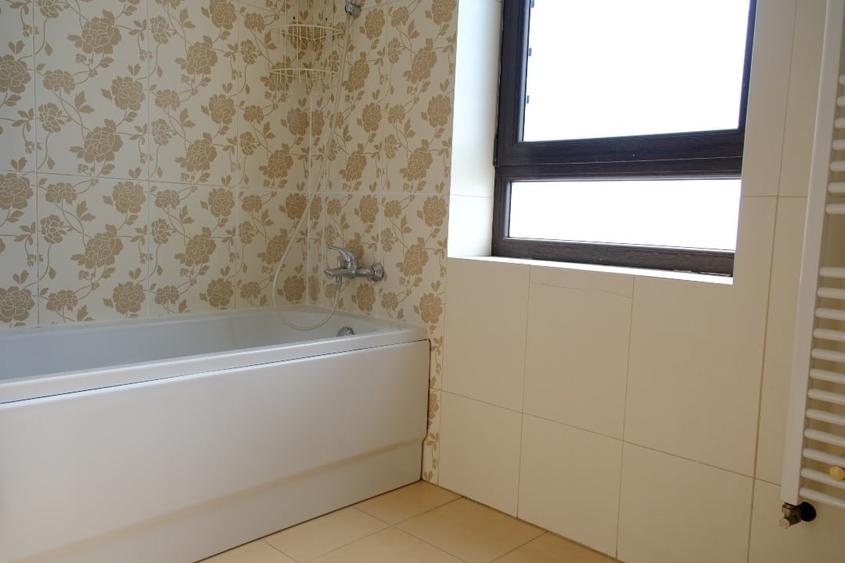 Apartament cu 2 camere semidecomandat, mobilat în Băneasa