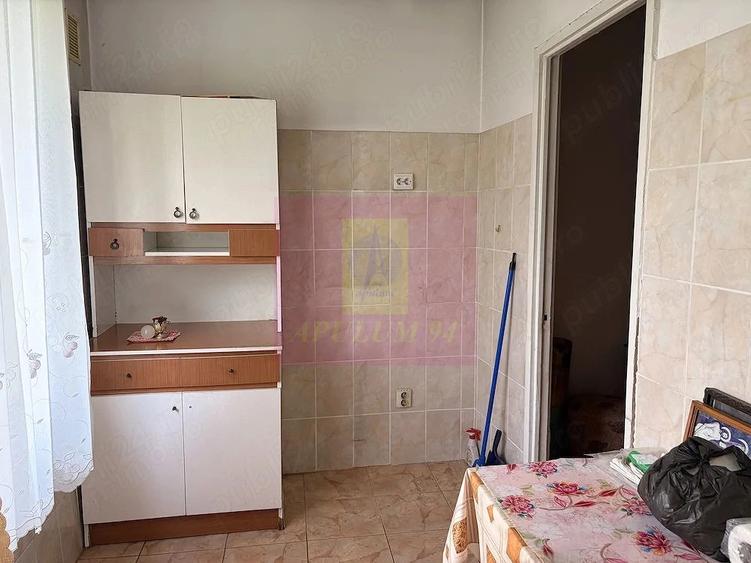 Garsonieră decomandată în Berceni