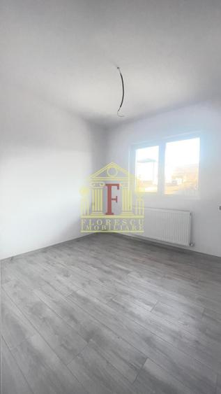 Casă individuală cu 4 camere cu Canalizare în Bucium