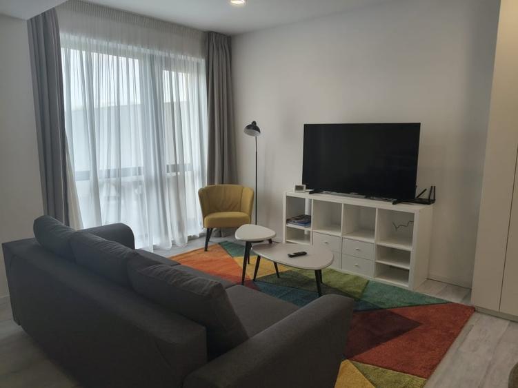 Apartament cu 2 camere decomandat, mobilat în Sisești