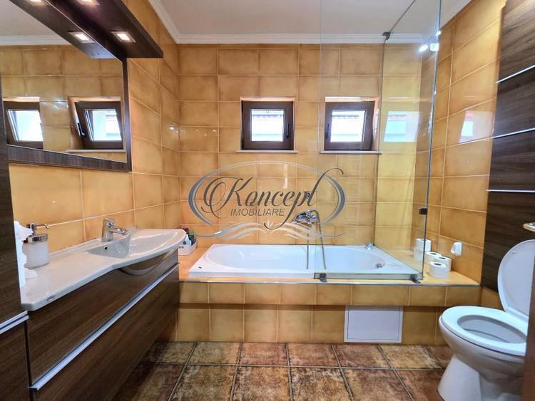 Casă individuală cu 5 camere cu Canalizare în Gheorgheni