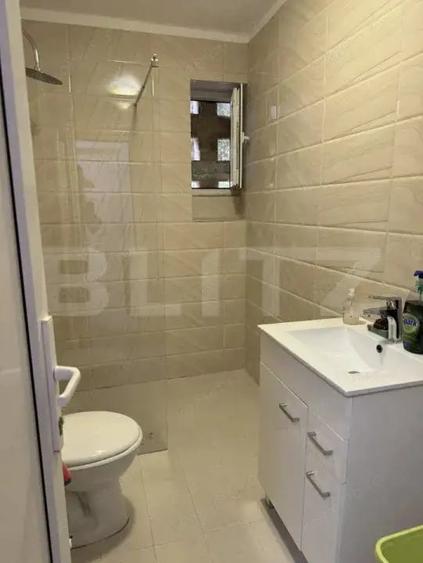 Apartament cu 2 camere semidecomandat, mobilat în Bălcescu