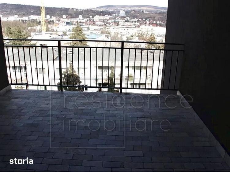 Apartament cu 2 camere semidecomandat în Plopilor