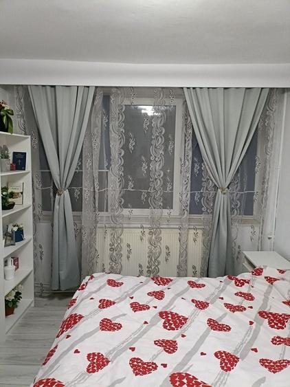 Apartament cu 2 camere decomandat în Deve