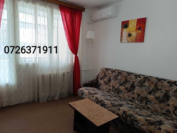 Apartament cu 2 camere semidecomandat în Berceni