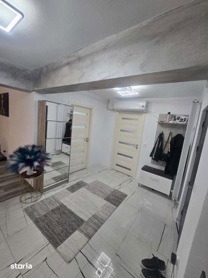 Apartament cu 4 camere în Central