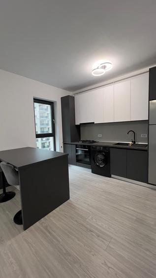 Apartament cu 2 camere semidecomandat, mobilat în Lujerului