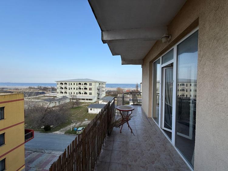 Apartament cu 3 camere decomandat, mobilat în Nord