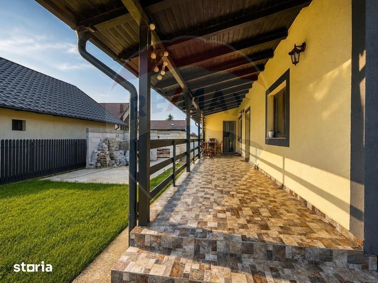 Casă cu 3 camere cu Teren 388 Mp în Măgura