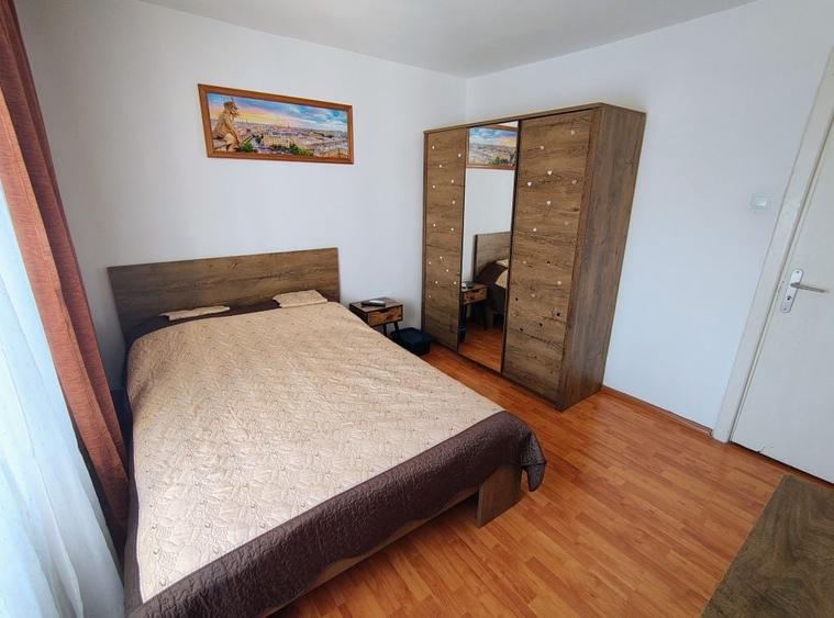 Apartament cu 2 camere decomandat în Brazda lui Novac