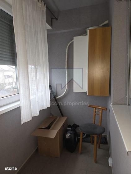 Apartament cu 3 camere semidecomandat în Chiajna