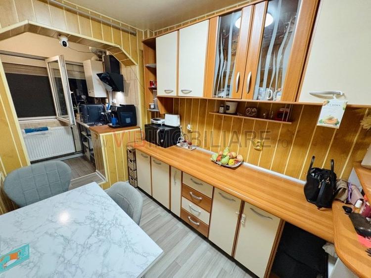 Apartament cu 3 camere decomandat în Militari