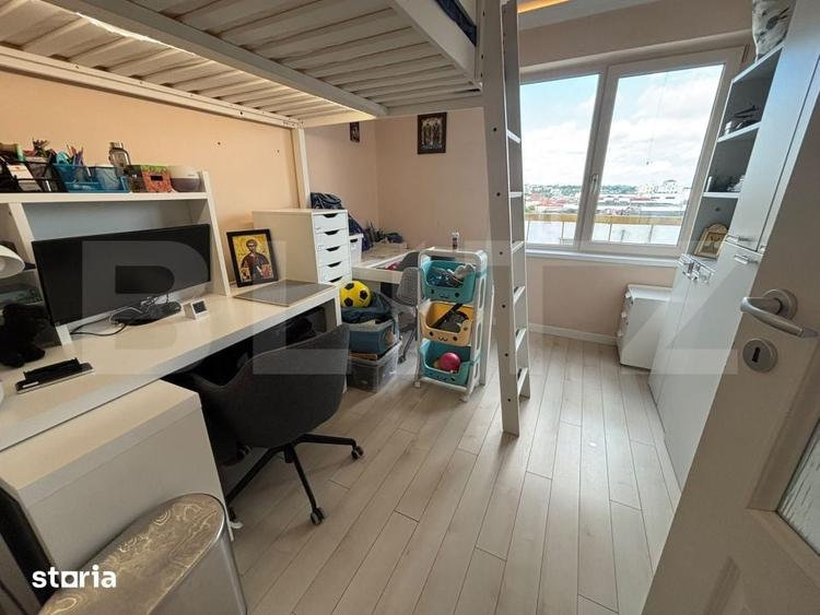 Apartament cu 4 camere decomandat în Ultracentral