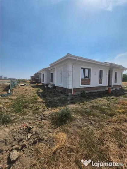 Duplex parter - 2 dormitoare - zona foarte buna - 1