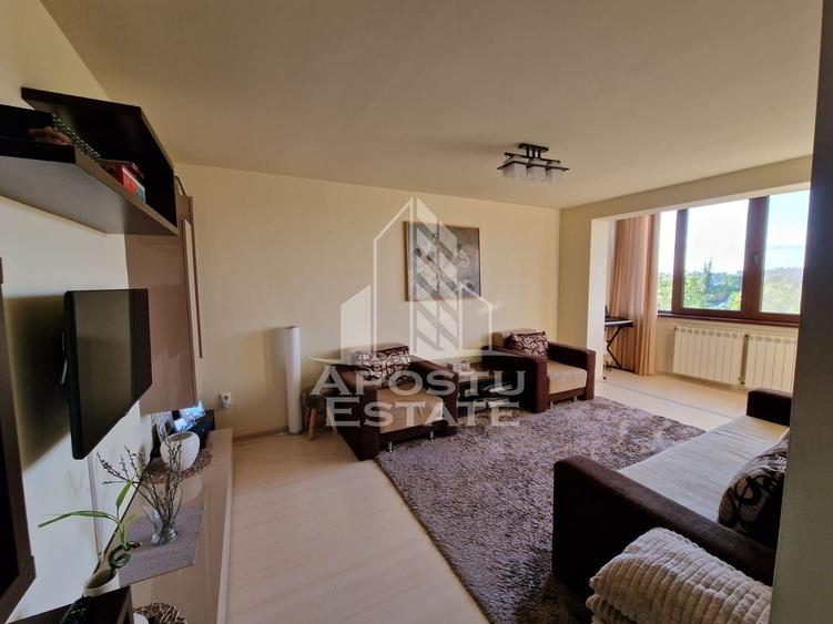 Apartament cu 3 camere decomandat, mobilat în Tipografilor