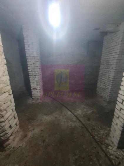 Casă cu 4 camere cu Teren 332 Mp în Central