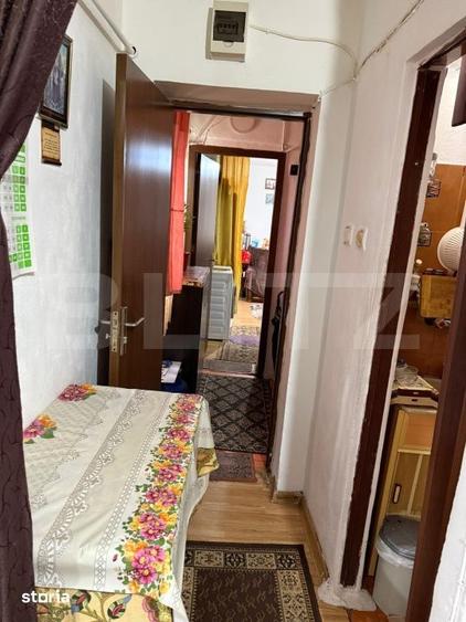 Apartament cu 2 camere semidecomandat în Lotrului