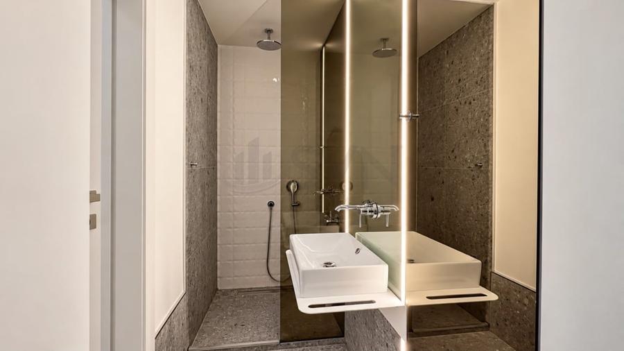 Apartament cu 3 camere decomandat în Aviației