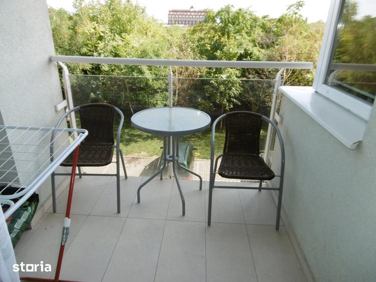 Apartament cu 3 camere în UTA