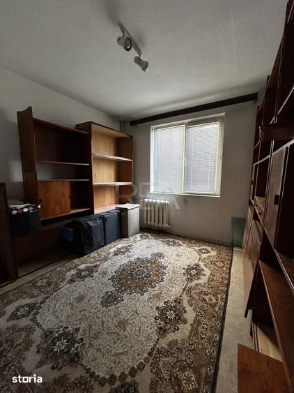 Apartament cu 3 camere, mobilat în Rahova