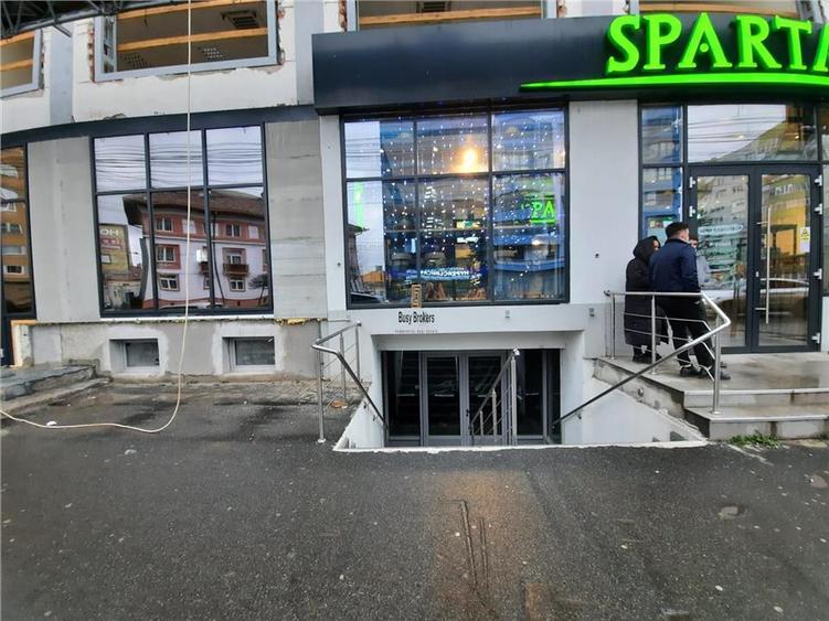 Spațiu comercial, de 240 mp, în Mihai Viteazul