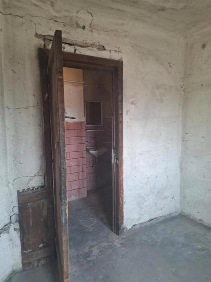 Apartament cu 2 camere decomandat în Primăverii