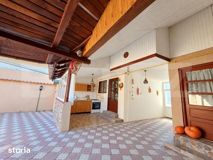 Casă cu 4 camere cu Teren 1128 Mp în Provița de Jos