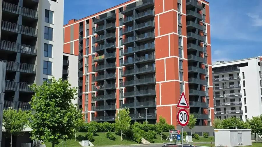 Apartament cu 2 camere decomandat în Theodor Pallady