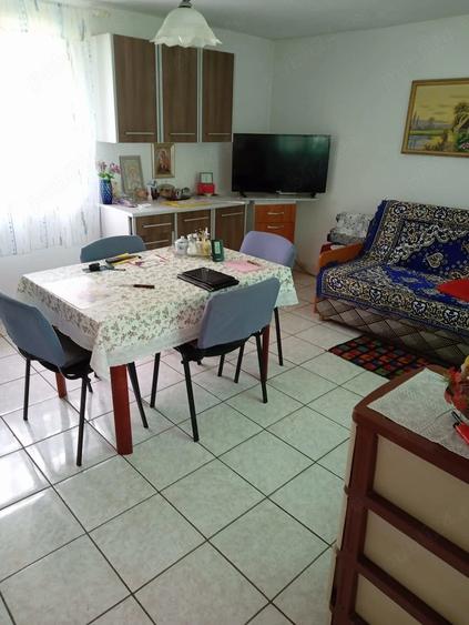 Casă cu 3 camere cu Teren 9797 Mp în Monoroștia