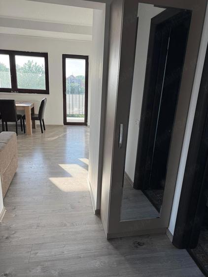 Apartament cu 2 camere decomandat în Dumbrăvița