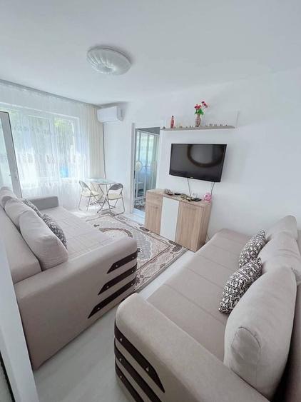 Apartament cu 3 camere nedecomandat în Central