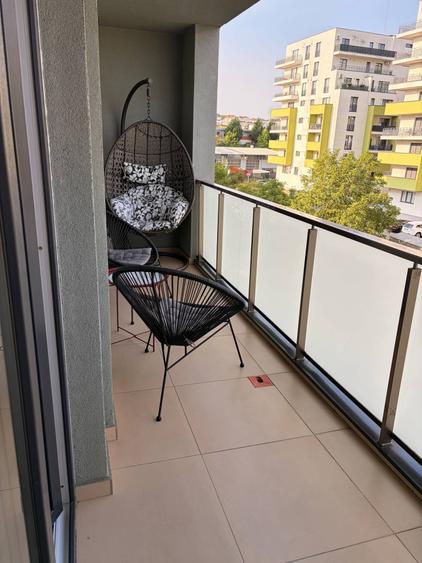 Apartament cu 2 camere, mobilat în Europa