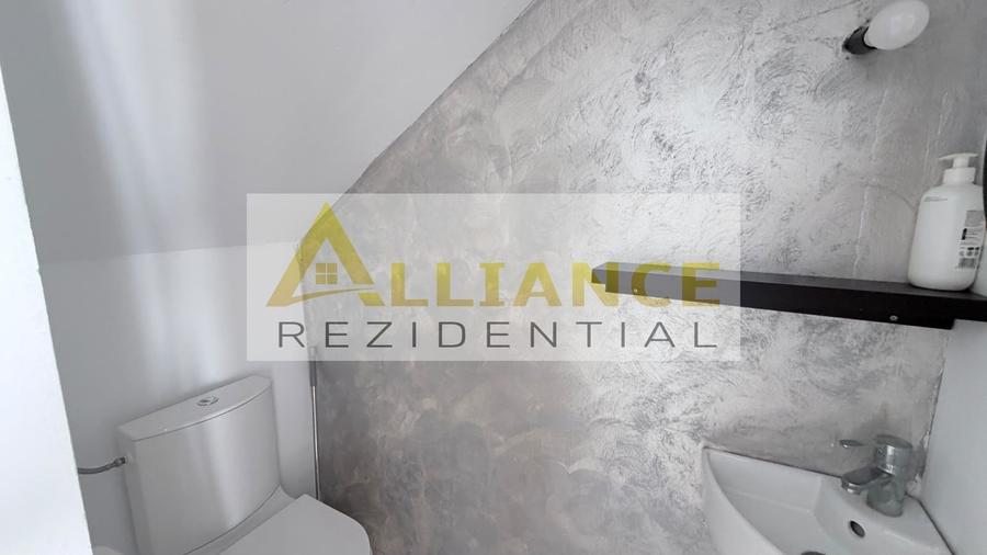 Casă individuală cu 3 camere cu Canalizare în Berceni