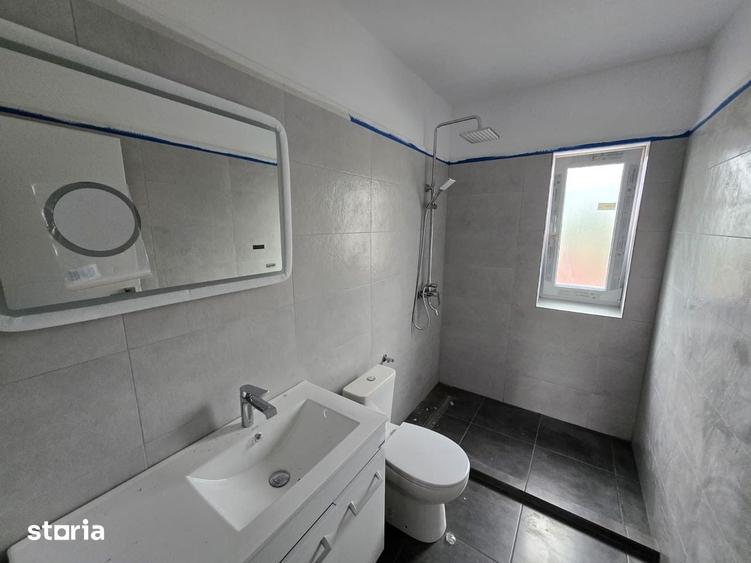 Casă cu 3 camere cu Teren 170 Mp în Mașloc