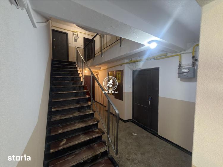 Apartament cu 3 camere decomandat în Dacia