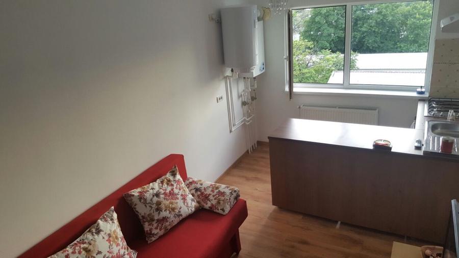 Apartament cu 2 camere decomandat în Faleza Nord