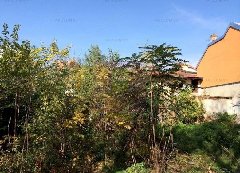 Teren de 420 mp, în Moșilor