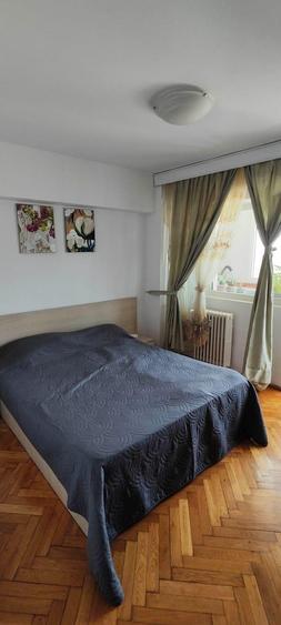 Apartament cu 4 camere decomandat, mobilat în 1 Mai