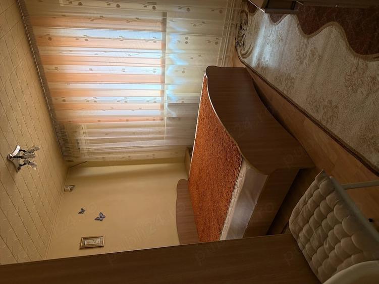 Apartament cu 2 camere decomandat în Micro 11