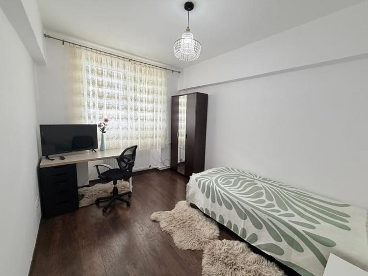 Apartament cu 3 camere decomandat, mobilat în Pantelimon