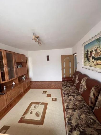 Apartament cu 2 camere semidecomandat în Blașcovici