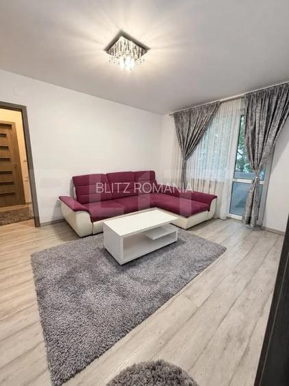 Apartament modern, luminos ?i ingrijit, cu vedere superba spre cetate