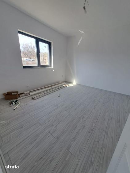 Casă cu 3 camere cu Teren 650 Mp în Voinești