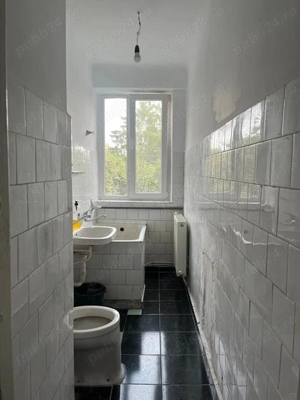 Apartament cu 2 camere semidecomandat în Ultracentral