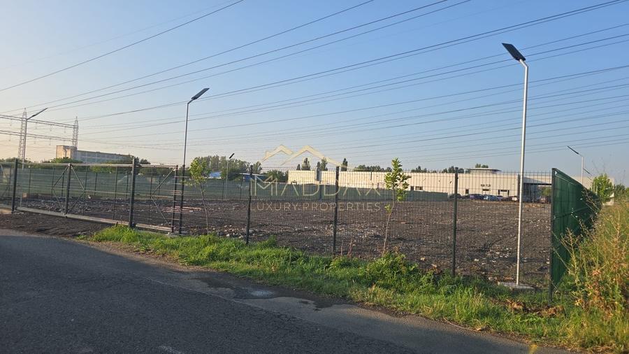 Teren construcție, în Splaiul Unirii