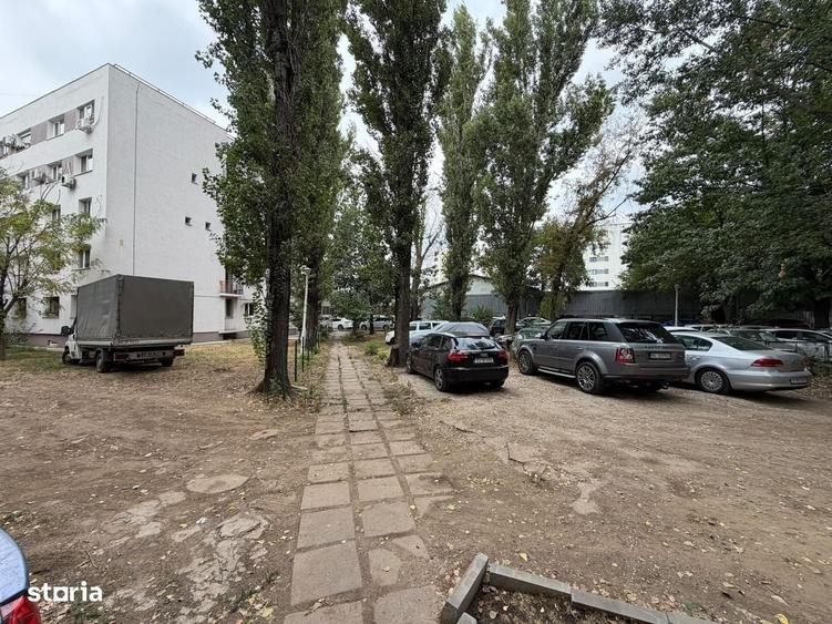 Spațiu comercial, în Păcii