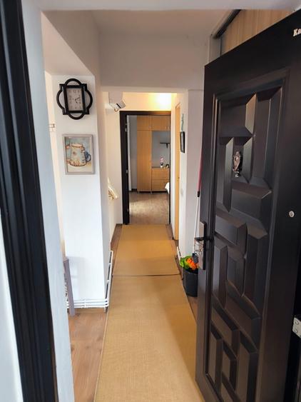 Apartament cu 2 camere decomandat în Dorobanț