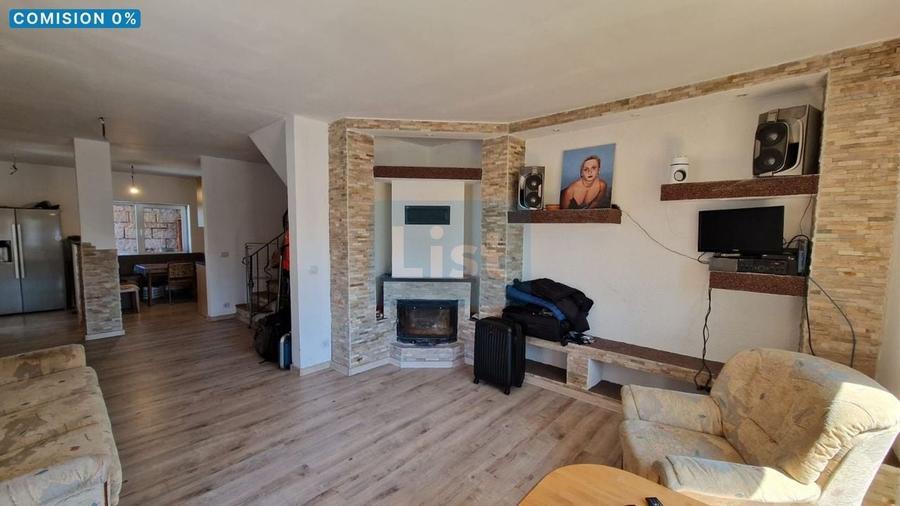 Casă cu 3 camere cu Teren 664 Mp în Mocira