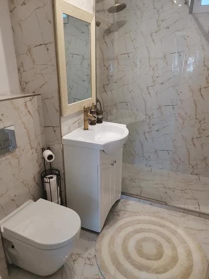 Apartament cu 3 camere decomandat în Mărăști